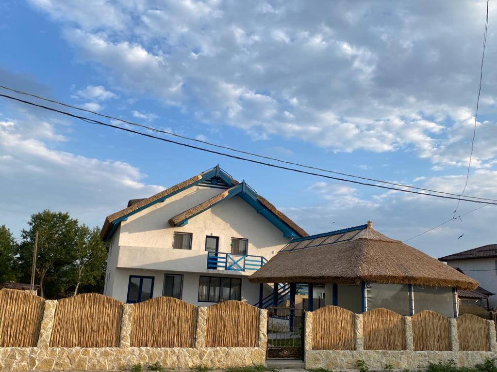 Casa Munteanu Ξενοδοχείο Mila Douăzeci şi Trei Εξωτερικό φωτογραφία